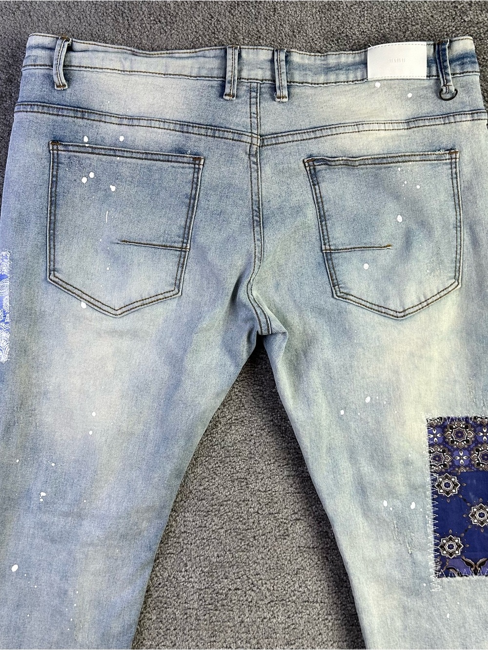 KDNK Designer Jeans Mens 38x32 Blue Skinny Tapered Patches Splatter 1141411 - Picture 4 of 13